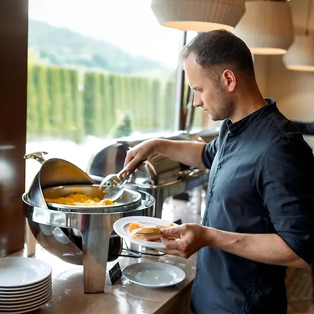 Taor Karpaty 4* Skhidnytsia